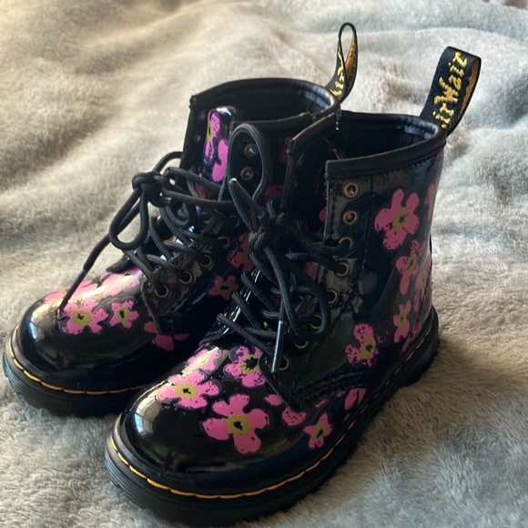 Dr. Martens Other - Dr. Marten toddler boots US 8T. Style 1460